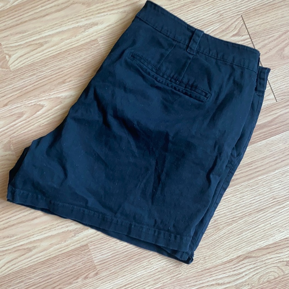 Lane Bryant size 26 black shorts
